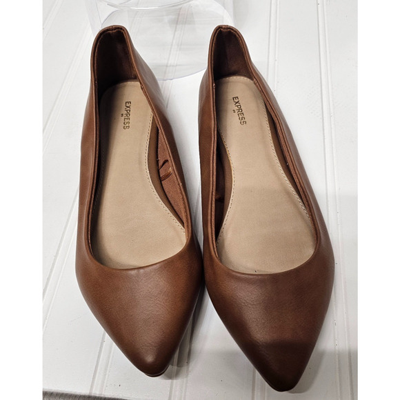 Express flat shoes tan womens size 9 - Picture 2 of 6